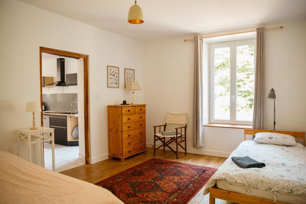 La Borgnardais Gite En Broceliande, Proche Guer - 1 A 11 Couchages Loutehel 외부 사진